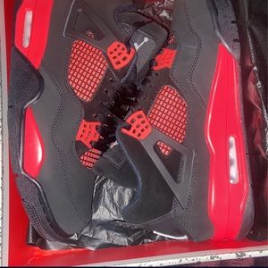 Jordan 4 red thunder asking 280 brand new